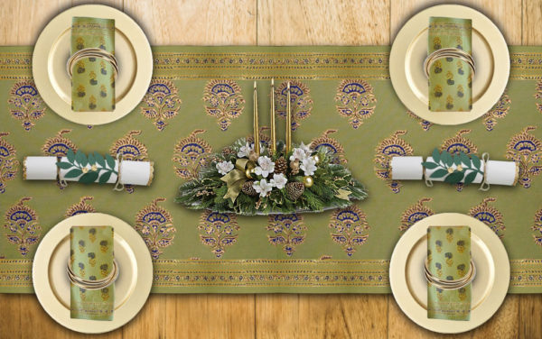 5 Elegant Christmas Table Runners For Your Holiday Gatherings