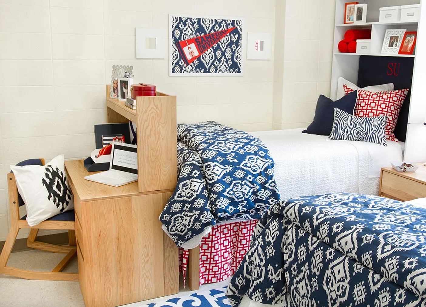 13 Aesthetic Dorm Room Ideas Decor Themes And Accessories Saffron