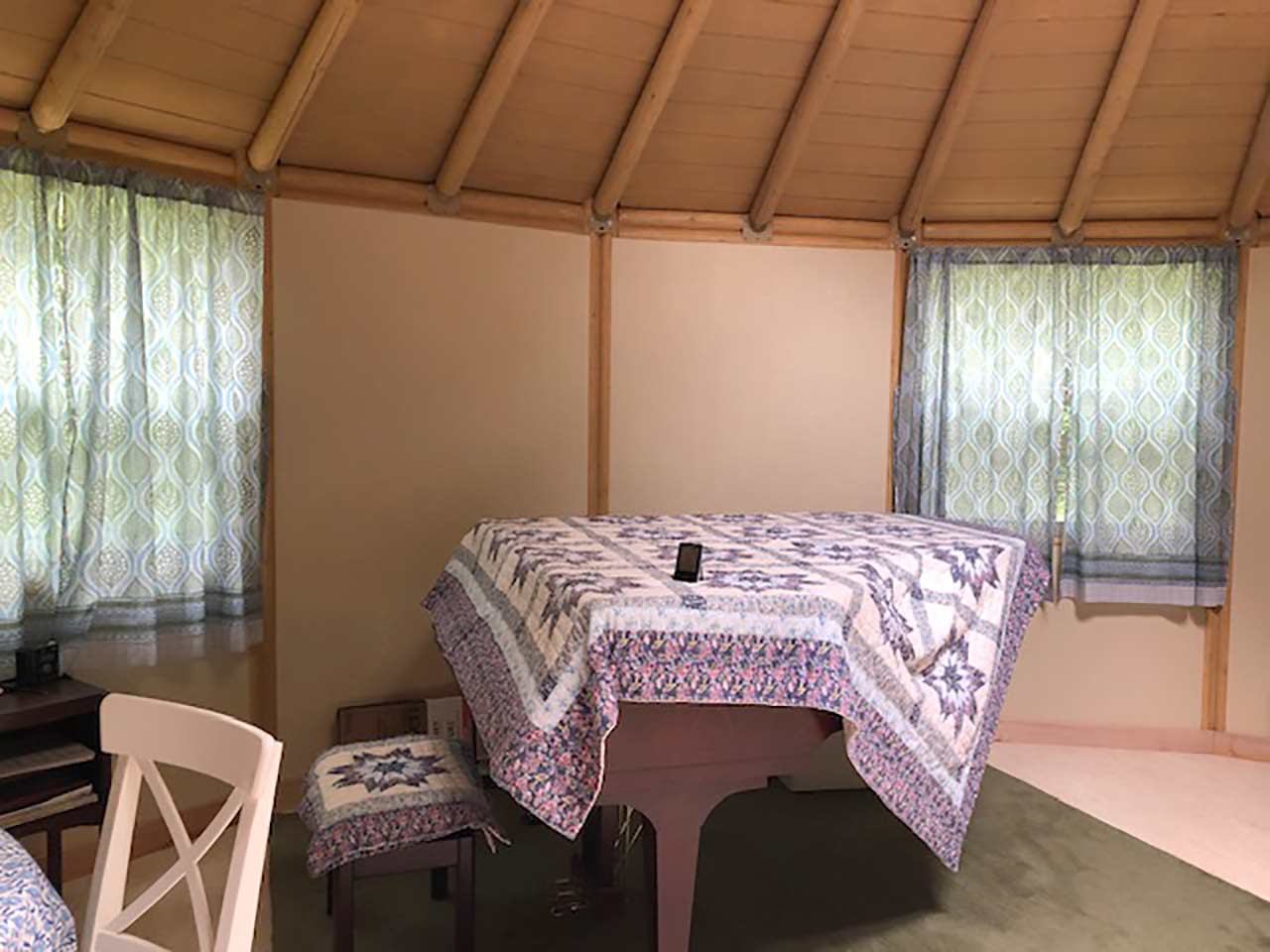 6 DIY Tips for Decorating a Yurt's Lattice - Pacific Yurts